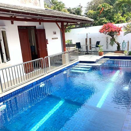 Villa Rumah Ibu Dago Bandung Bagian luar foto