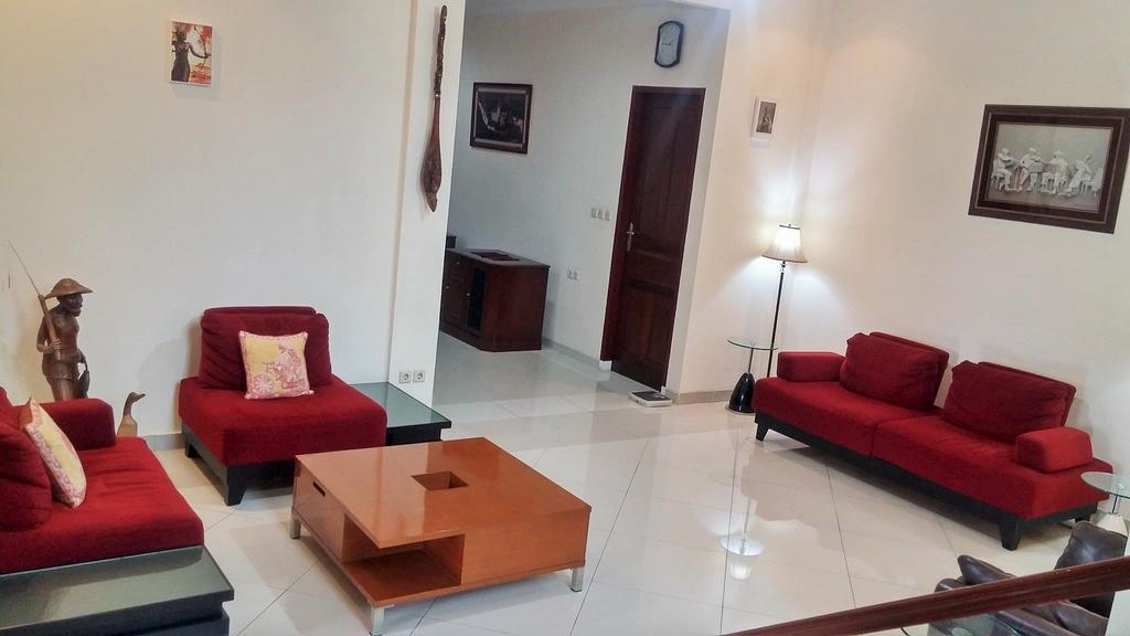 Villa Rumah Ibu Dago Bandung Bagian luar foto